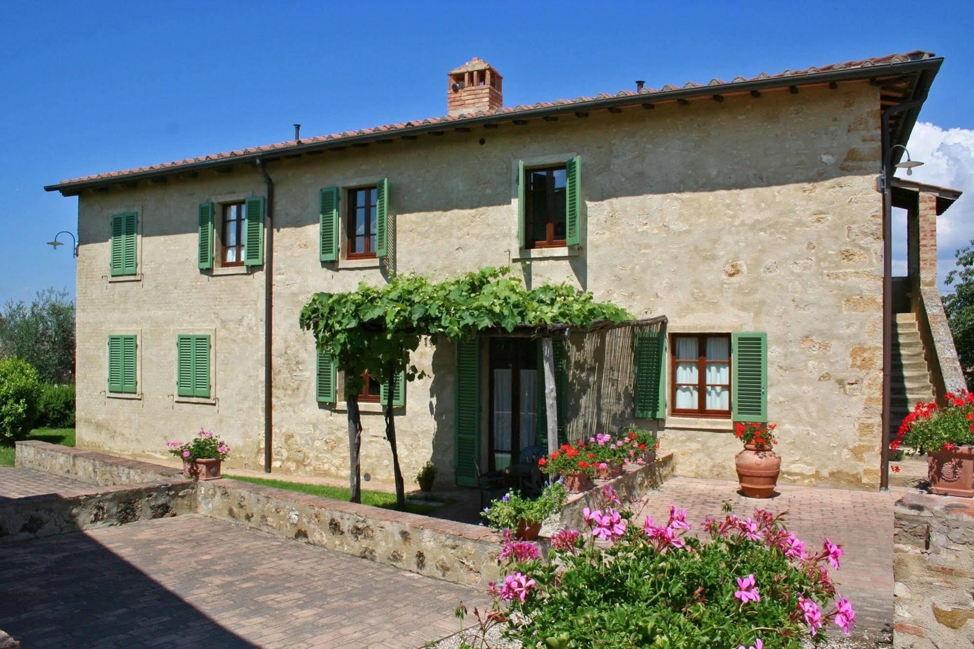 Podere Il Pino Poggibonsi Exterior photo